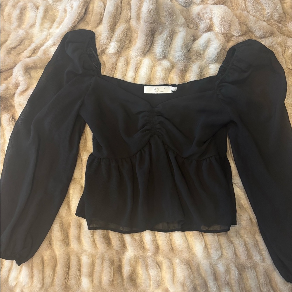 ASTR Black Puff Sleeve Blouse